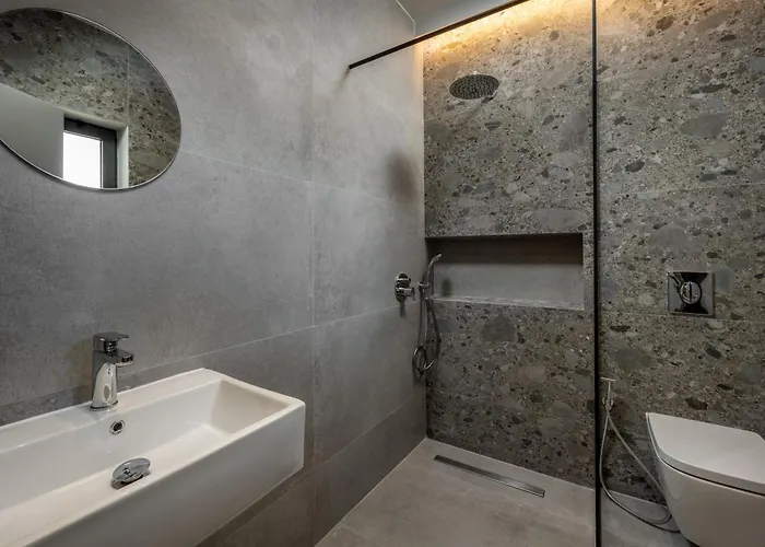 Celestial Hotel apartamentowy 4*