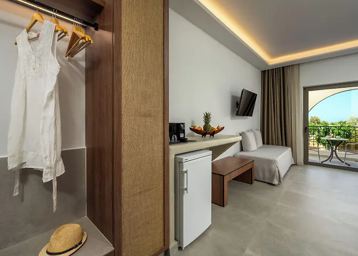 Celestial Hotel apartamentowy Líndos