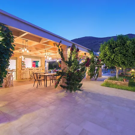 Celestial 4* Líndosz