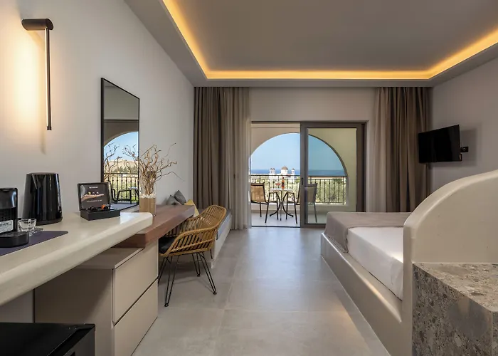 Celestial Lindos Suites 4*